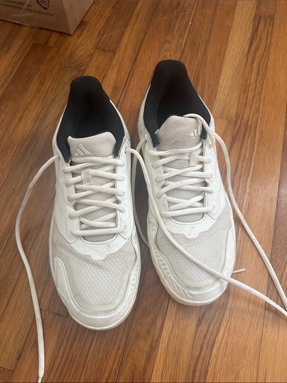 adidas women’s Courtjam Control 3 Tennis / Pickleball Shoes size 11